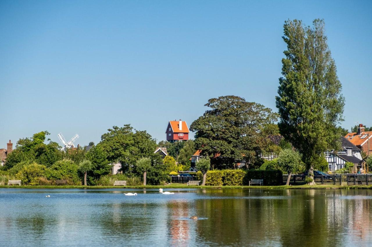 Regatta - A Lakeview Apartment In Thorpeness - Aldeburgh Coastal Cottages Exterior foto